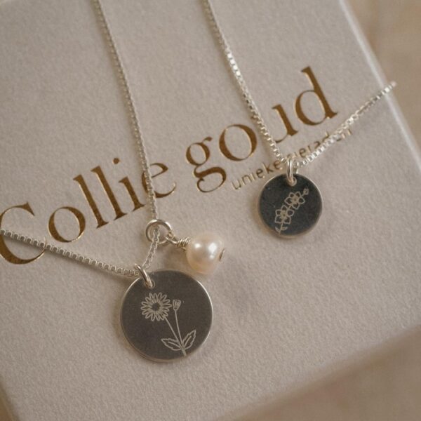 Geboortebloemen ketting klein en groot parel