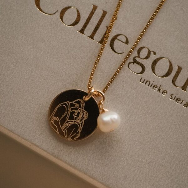 Lijntekening-ketting-goud